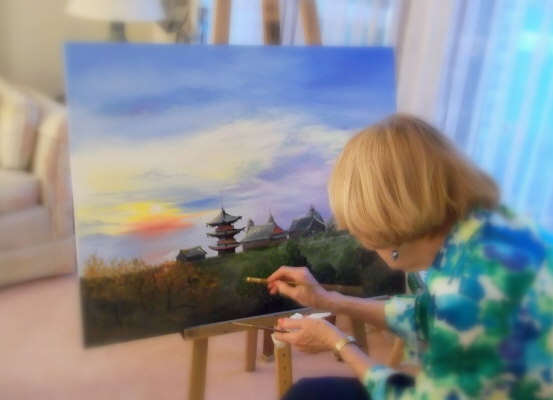 Photo of Lyn painting